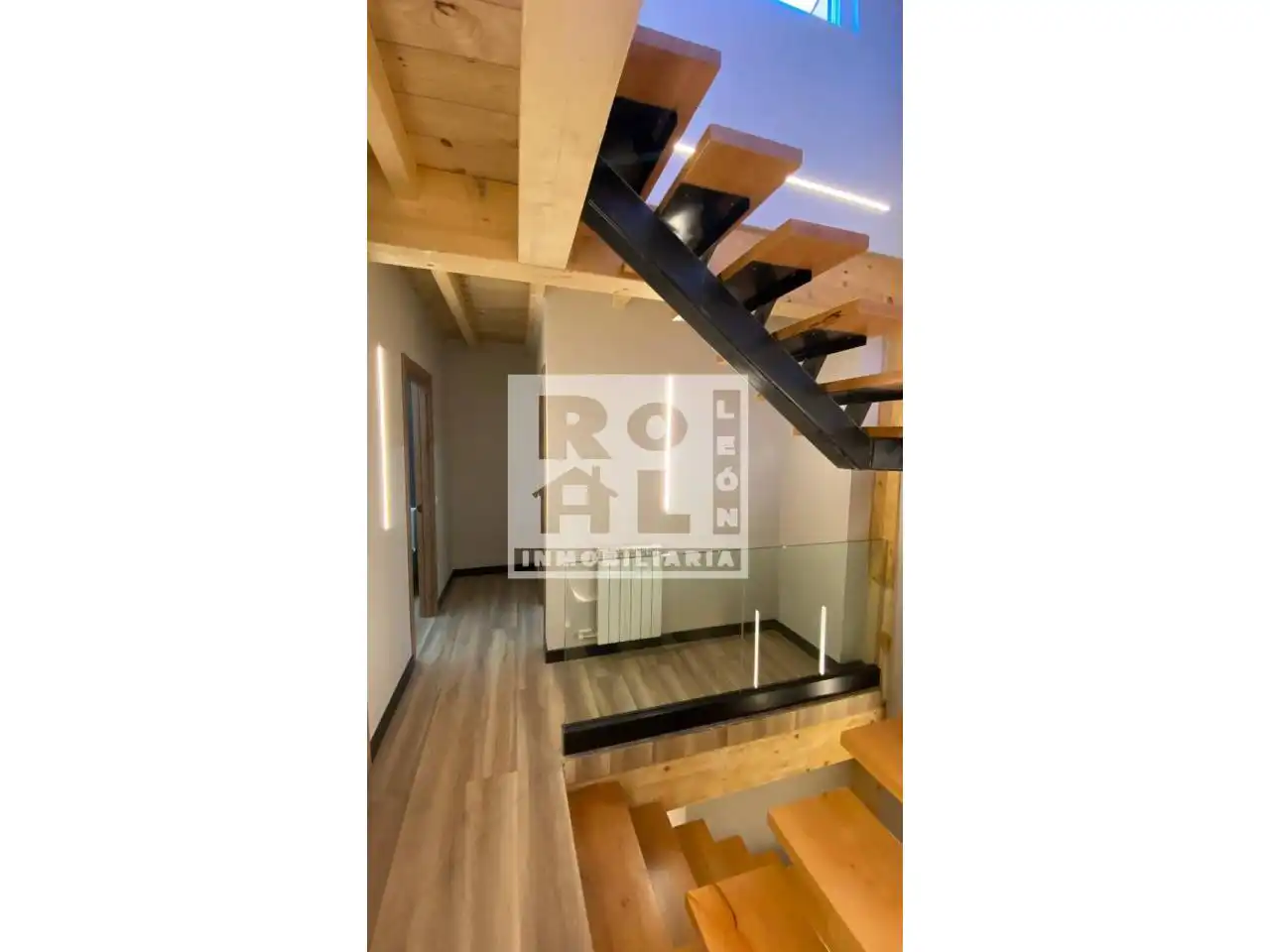 Houses for sale in Calle Carmen, Valverde de la Virgen