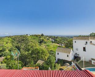 Exterior view of Apartment for sale in Estepona  with Terrace