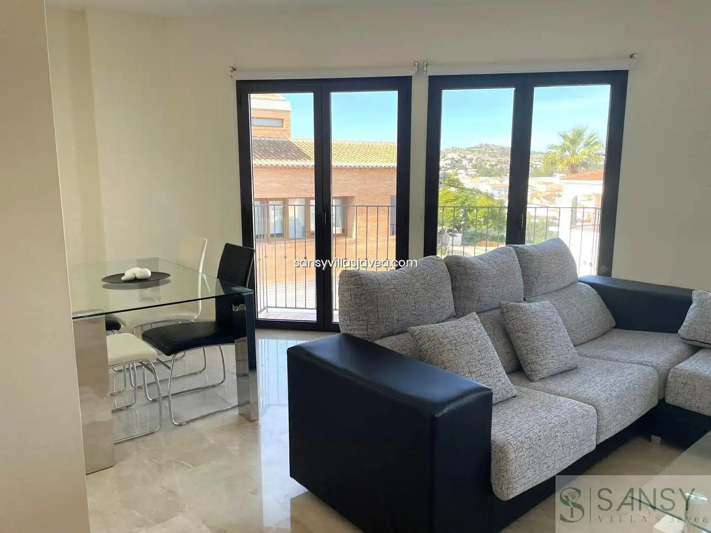 Sala de estar de Apartamento en venta en Gata de Gorgos con Calefacción, Trastero y Amueblado
