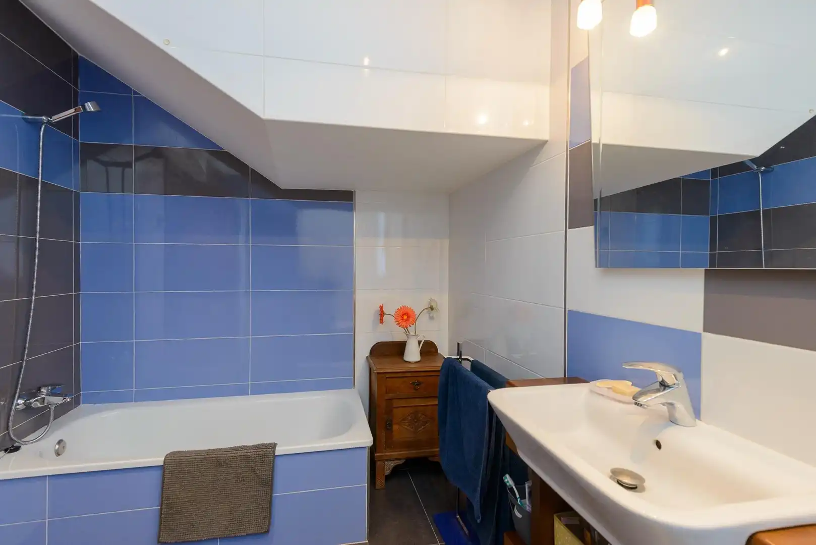 Baño de Casa o chalet en venta en Llanera con Calefacción, Jardín privado y Terraza