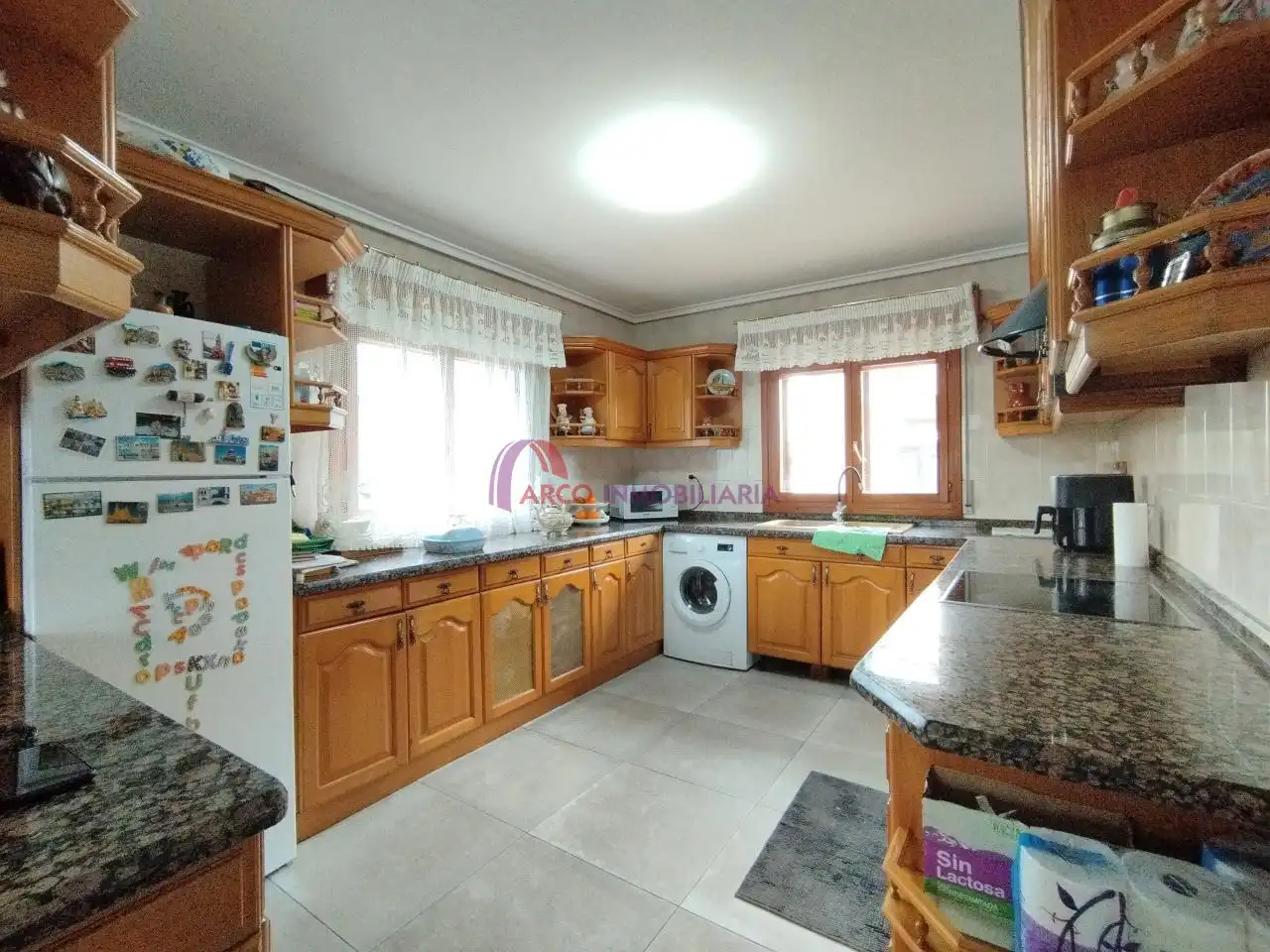 Cocina de Casa o chalet en venta en Tardajos con Calefacción, Jardín privado y Parquet