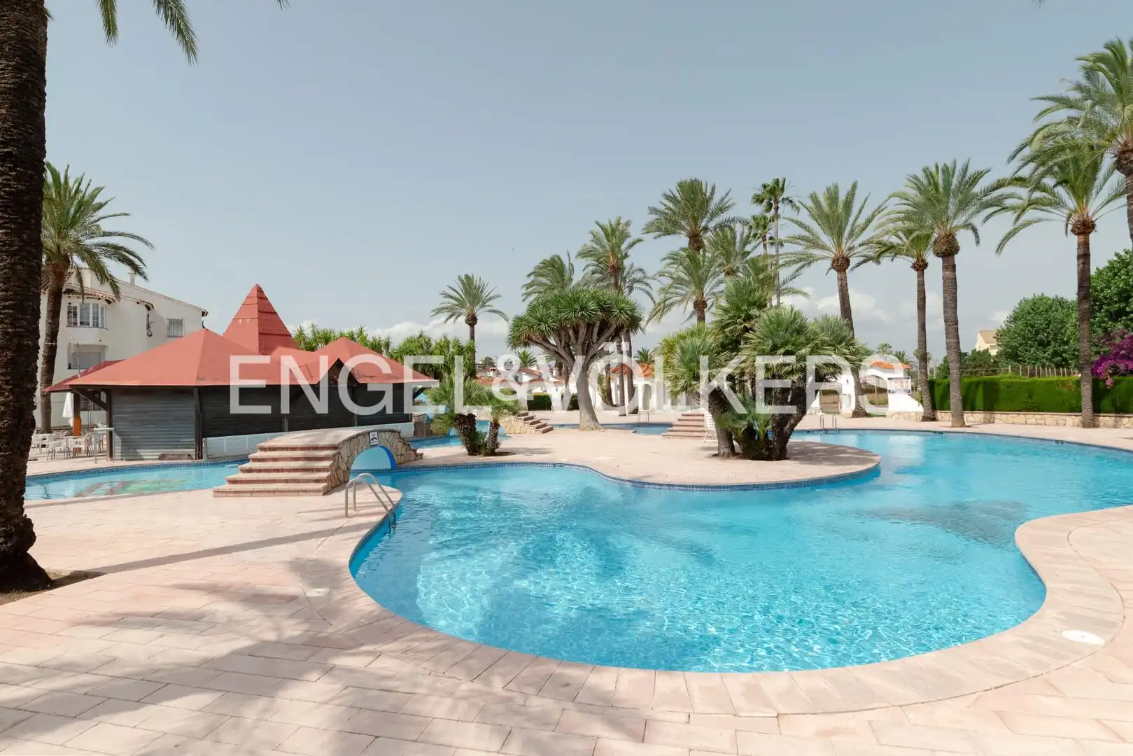 Piscina de Casa o chalet en venta en Dénia con Aire acondicionado, Calefacción y Terraza
