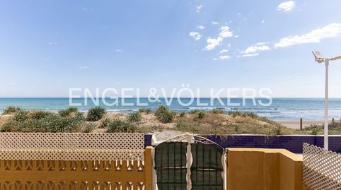 Photo 4 of Houses for sale in Passatge Bonavista, Mareny de Barraquetes, Sueca