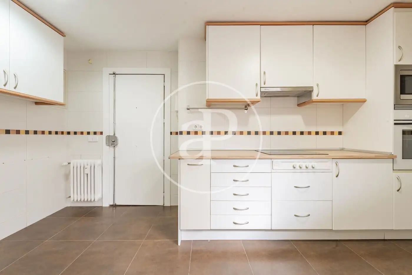Flat with lift to rent in C. del Corazón de María, imagen 12