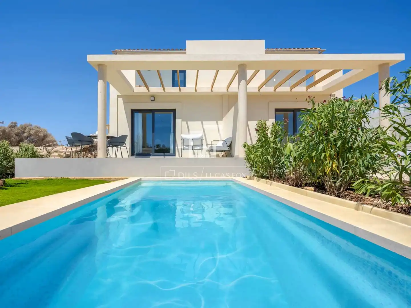 Vista exterior de Casa o xalet en venda en Manacor amb Aire condicionat, Jardí privat i Traster