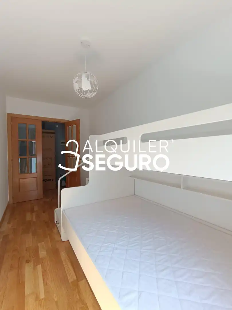 Bedroom of Flat for rent in Leganés  with Air Conditioner, Heating and Terrace