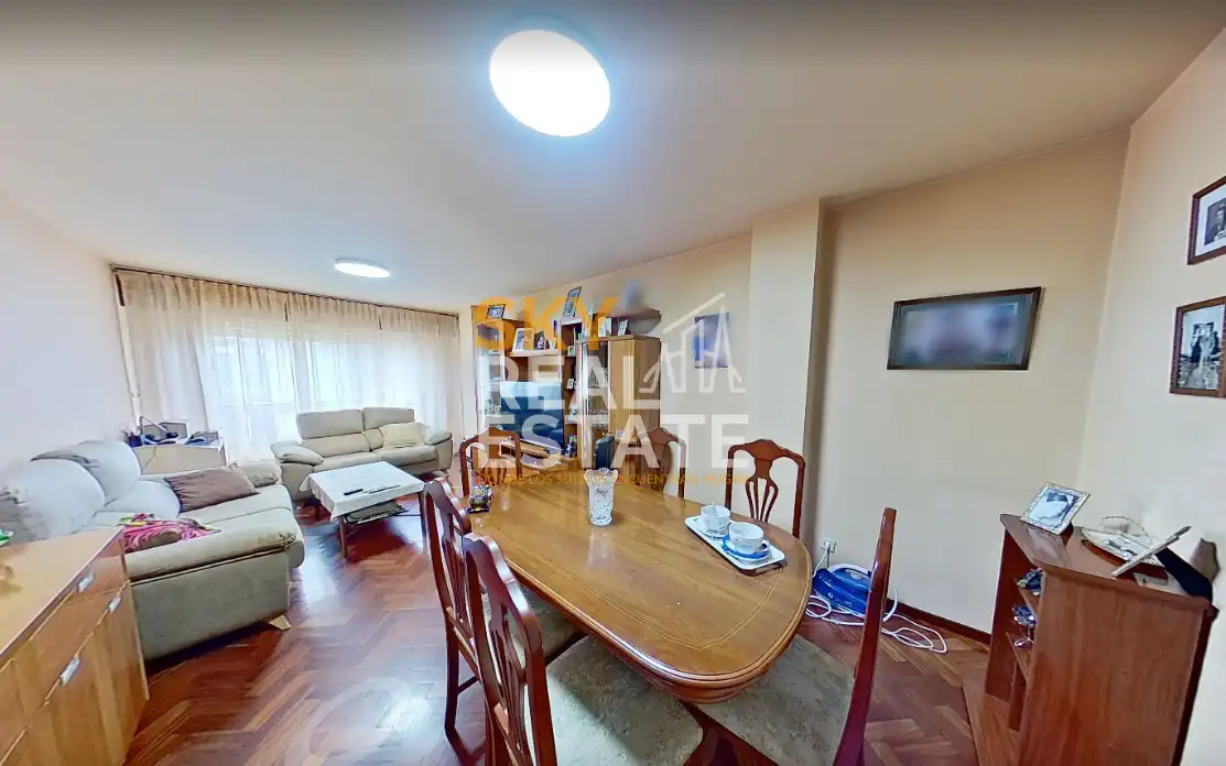 Wohnung mit Aufzug zum Verkauf in Rúa Hórreos