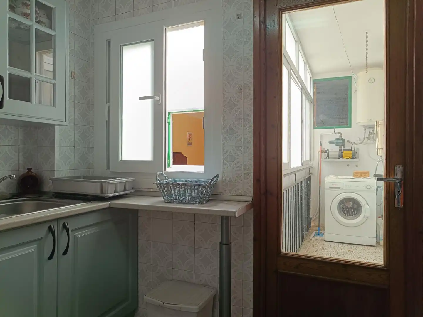 Küche von Wohnung zum Verkauf in  Palma de Mallorca mit Terrasse, Möbliert und Balkon