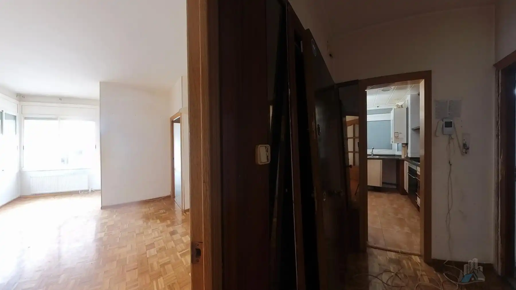 Flat for sale in Sabadell  with Heating