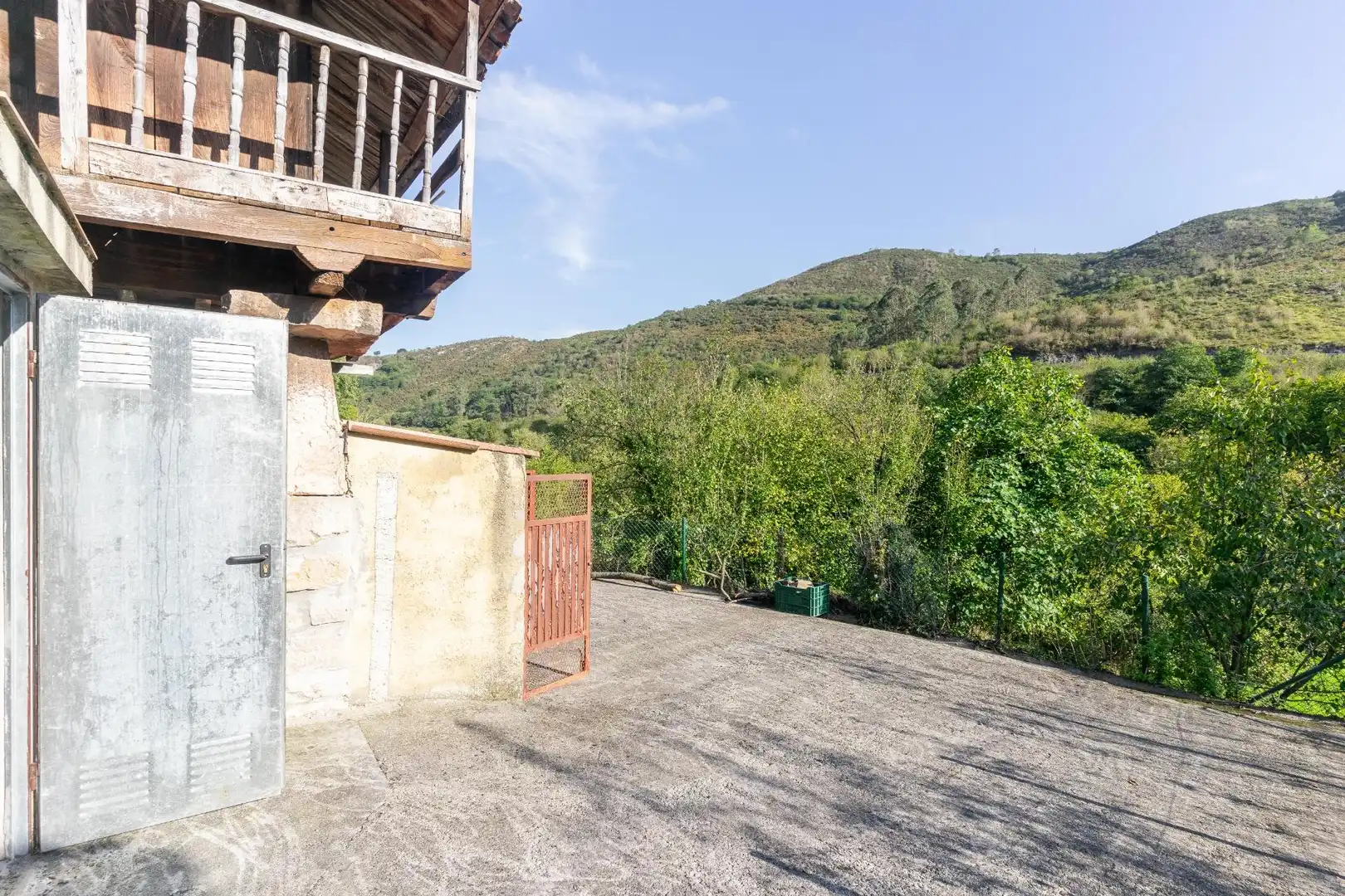 Terrassa de Casa o xalet en venda en Ribera de Arriba amb Calefacció, Jardí privat i Terrassa