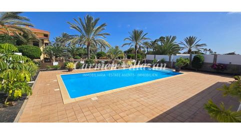 Foto 2 de Casa o chalet en venta en Calle Islas Canarias, Caleta de Fuste, Antigua