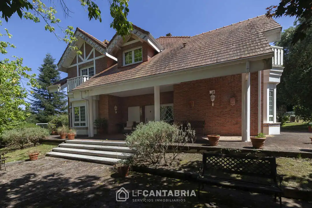 Casa con piscina en venta en La Sierra, imagen 4