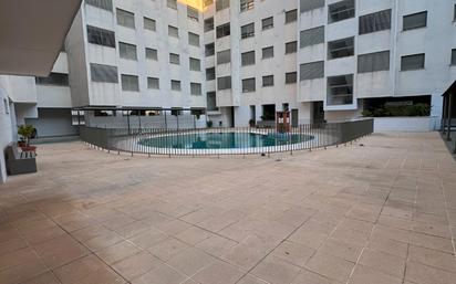 Piscina de Estudi en venda en El Puerto de Santa María amb Moblat, Balcó i Piscina comunitària