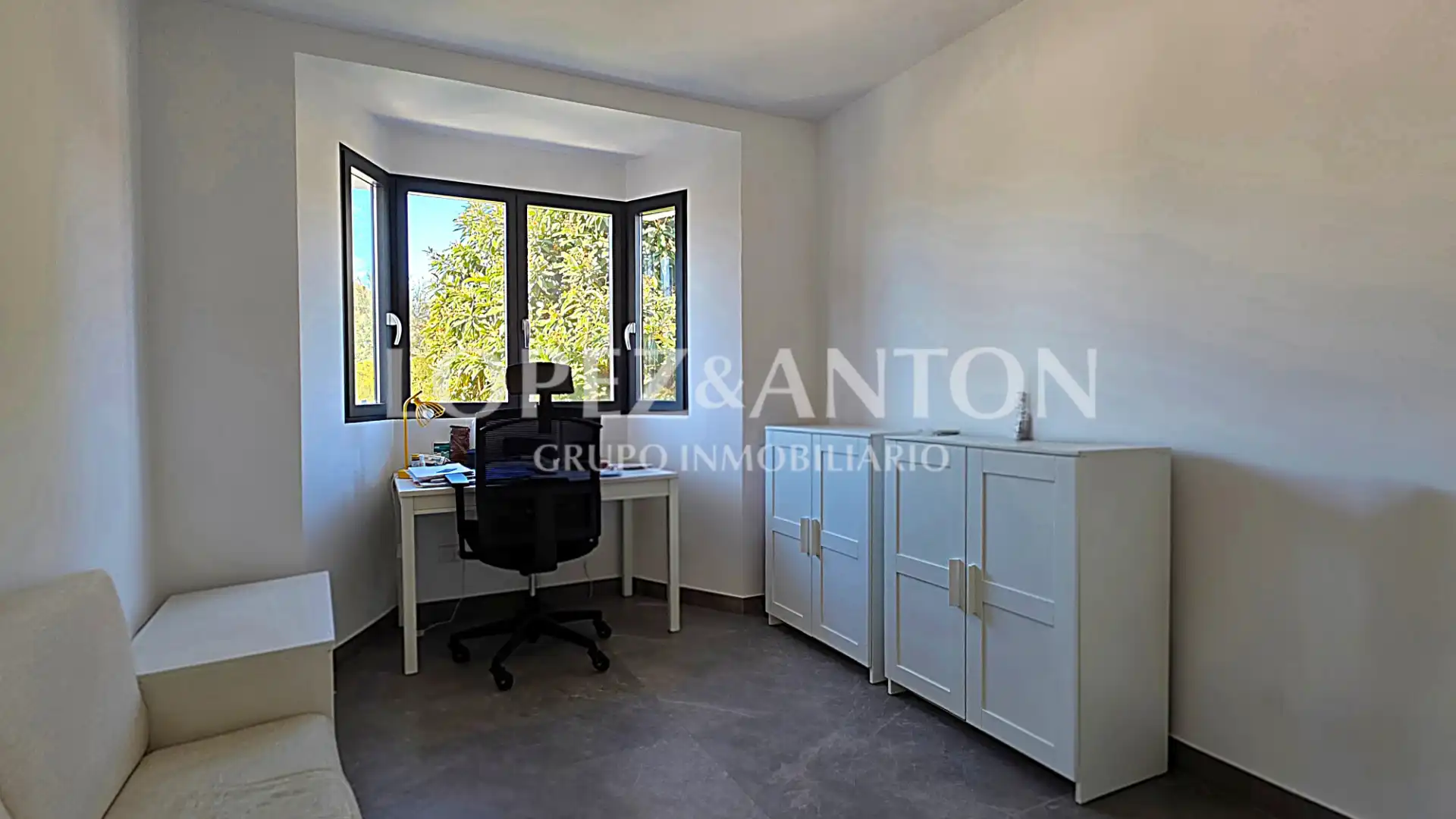 Houses for sale in L'Eliana  with Air Conditioner, Heating and Private garden