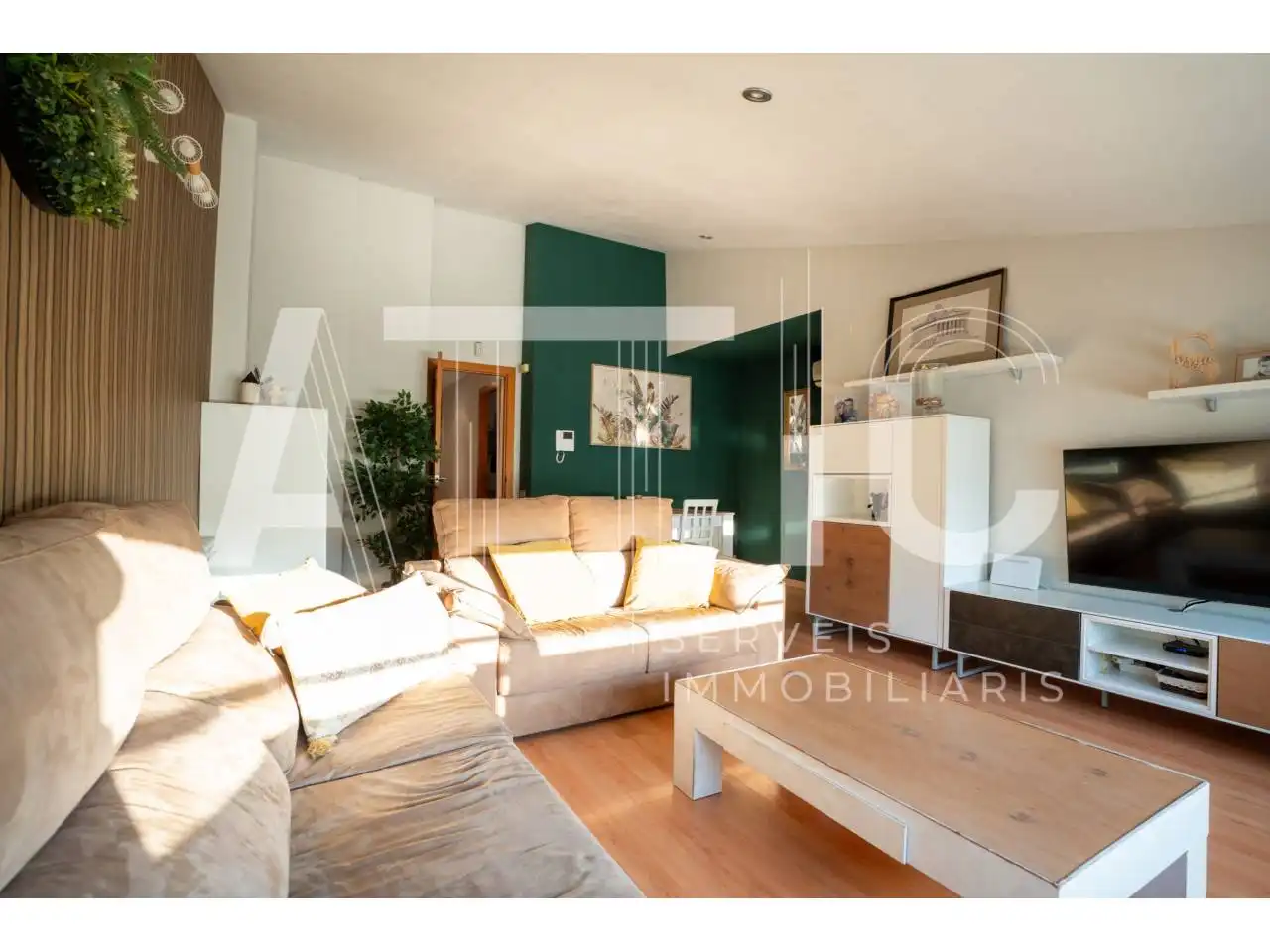 Wohnzimmer von Dachboden zum Verkauf in Sant Quirze del Vallès mit Klimaanlage, Heizung und Parkett