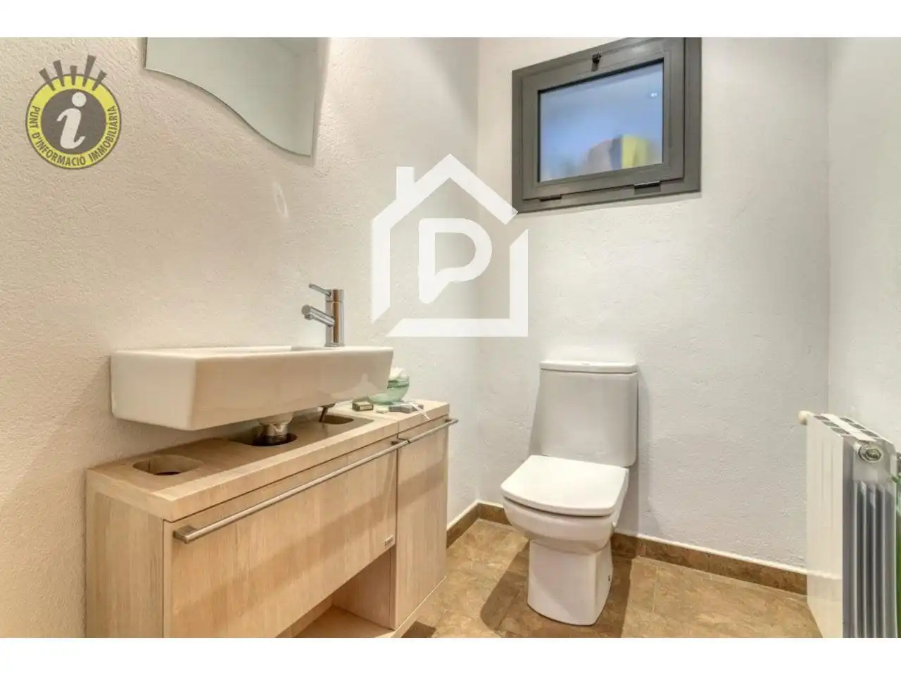 Baño de Casa o chalet en venta en Santa Llogaia d'Àlguema con Aire acondicionado, Calefacción y Terraza