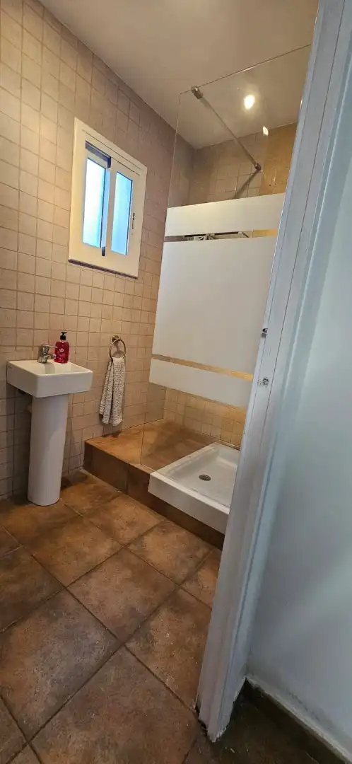 Baño de Finca rústica en venta en Botarell con Jardín privado, Trastero y Amueblado