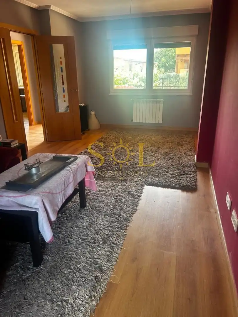 Sala de estar de Casa o chalet en venta en Onzonilla con Calefacción, Jardín privado y Terraza
