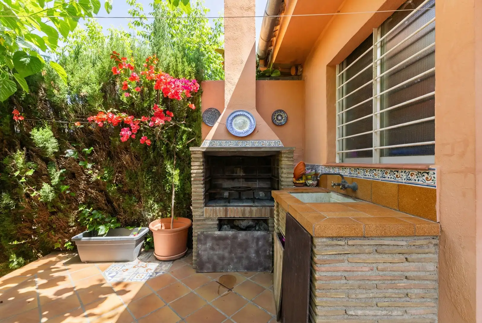 Terraza de Casa o chalet en venta en Castellón de la Plana / Castelló de la Plana con Aire acondicionado, Calefacción y Jardín privado