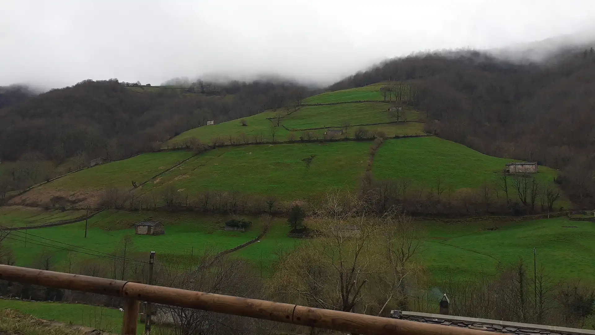 Country house zum Verkauf in N/A, -1, Vega de Pas