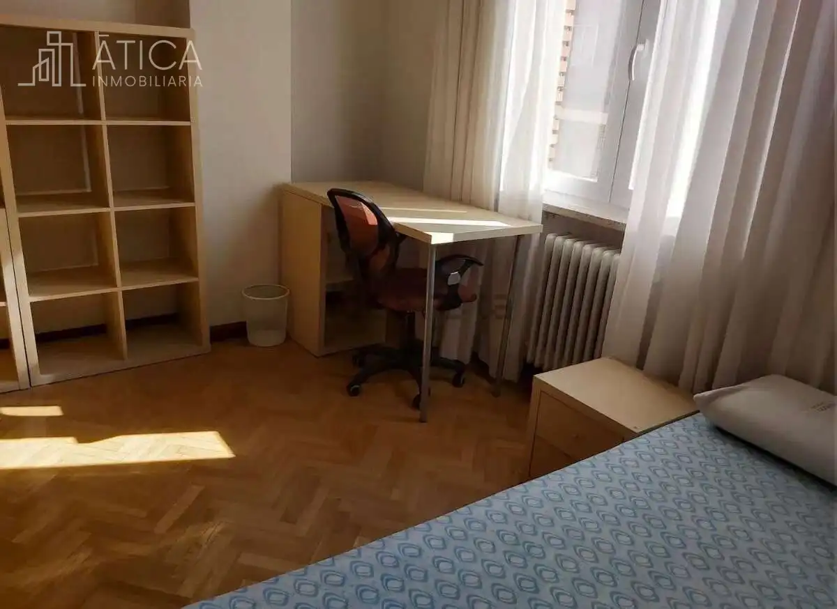 Bedroom of Flat for rent in San Bernardo - Carmelitas - Campus
