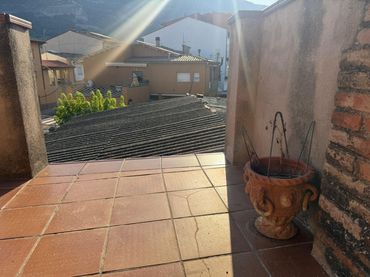 Casa con balcone in vendita a SERRAT
