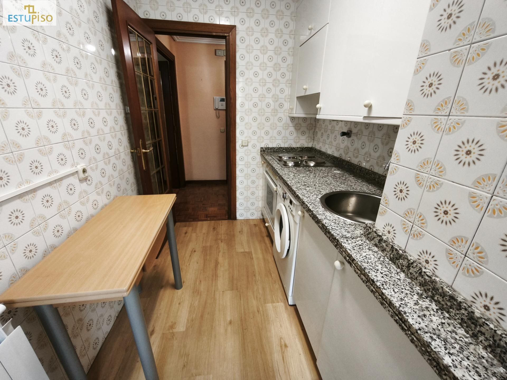 Cuina de Pis en venda en Vitoria - Gasteiz amb Parquet