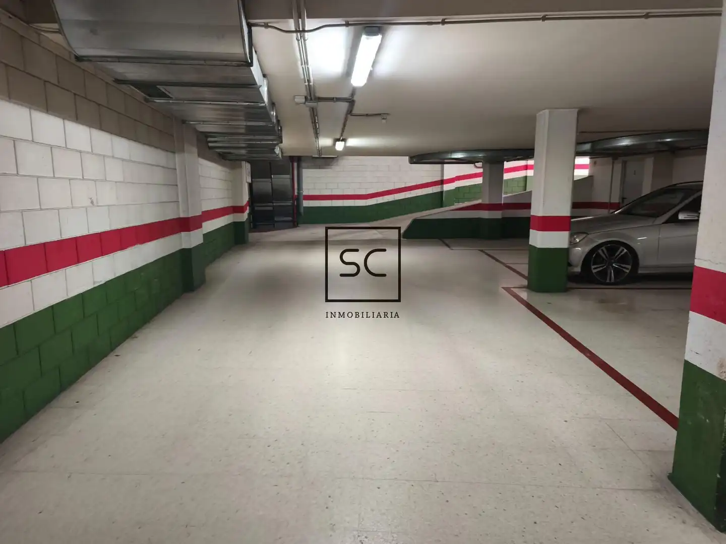 Parking de Apartamento de alquiler en Porta Nova