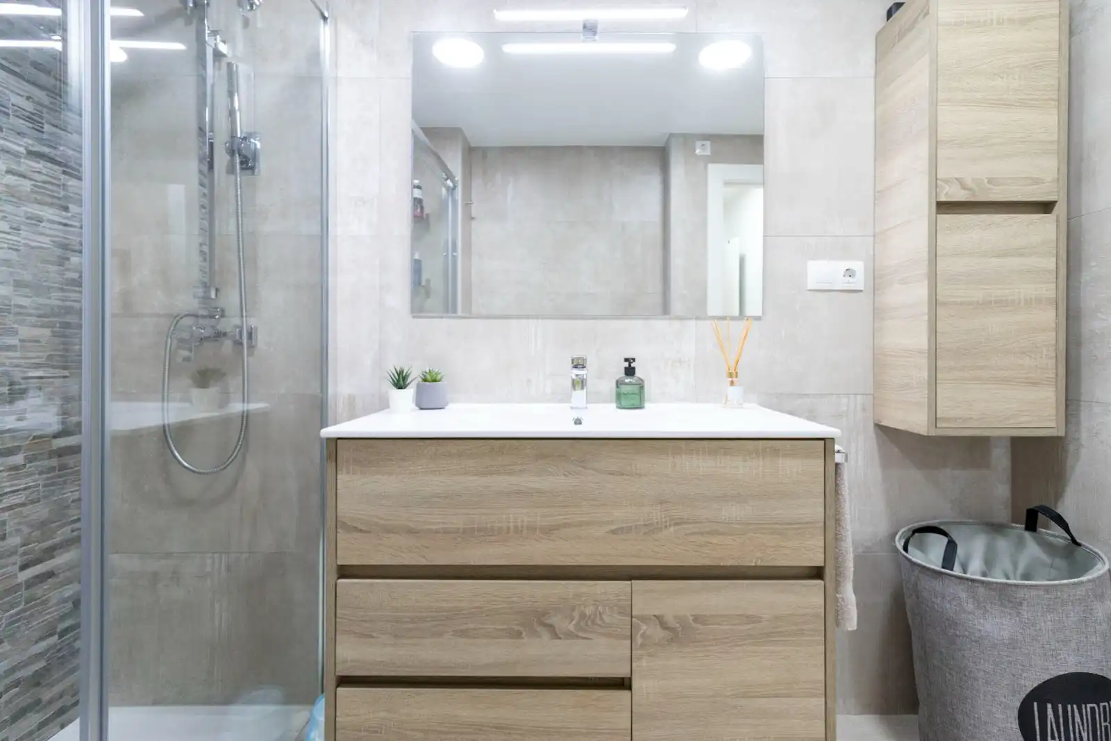 Bathroom of Flat for sale in Santa Pola  with Furnished and Community pool