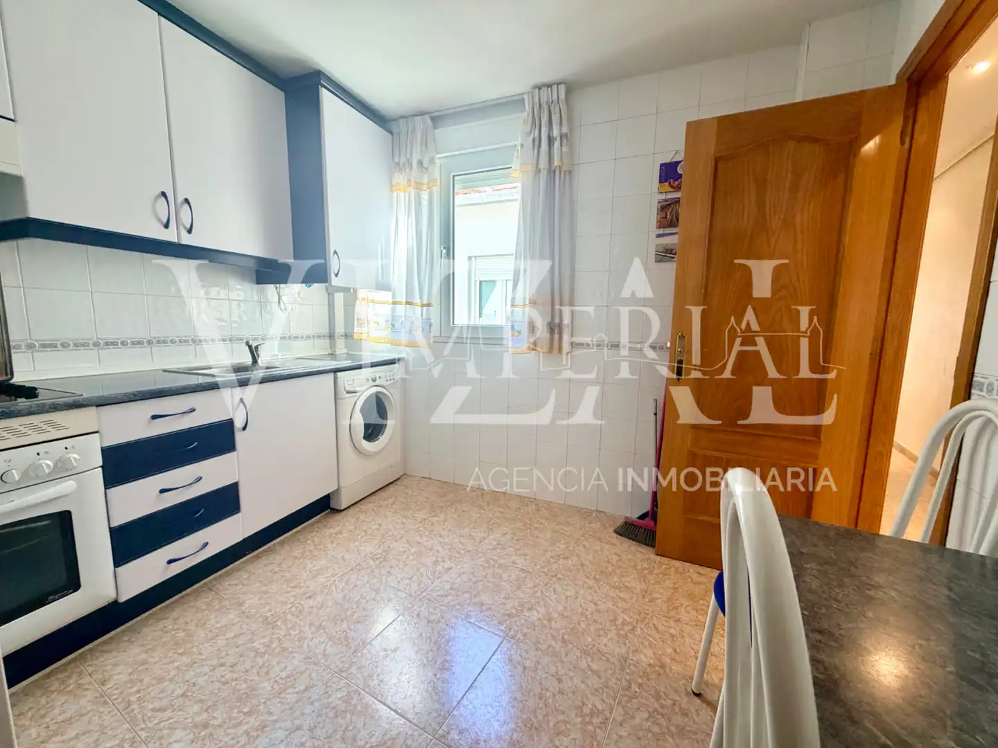 Kitchen of Flat for sale in Illescas  with Air Conditioner, Heating and Terrace