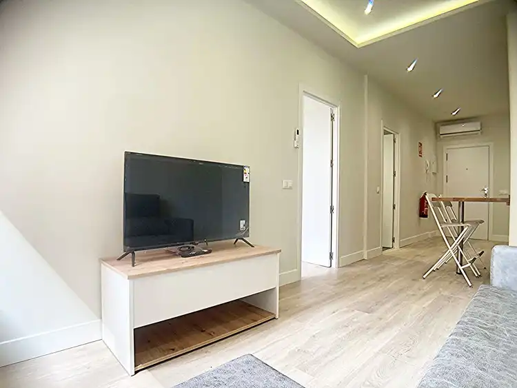 Loft de lloguer a Calle de la Toronga, Conde Orgaz - Piovera