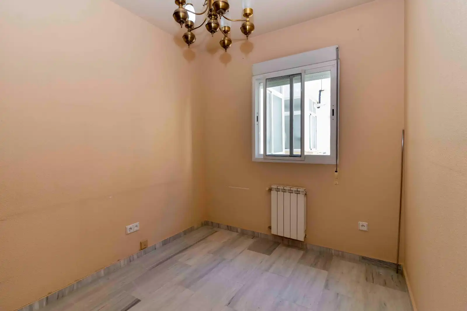 Flat for sale in Valdepasillas - La Paz - Huerta Rosales