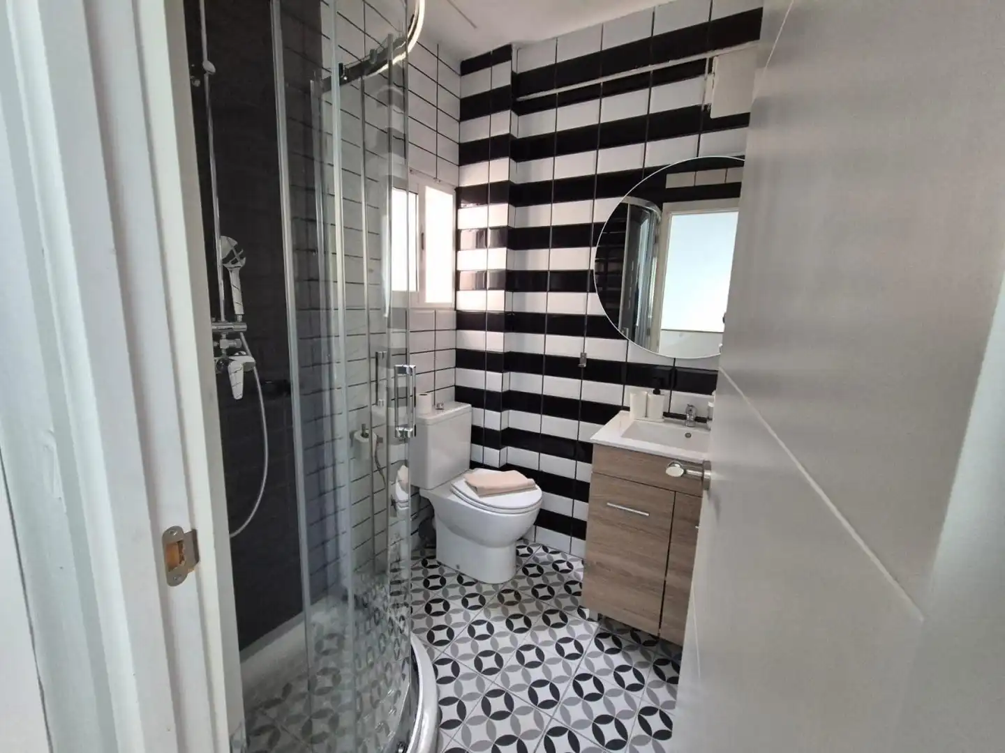 Baño de Edificio en venta en Benidorm