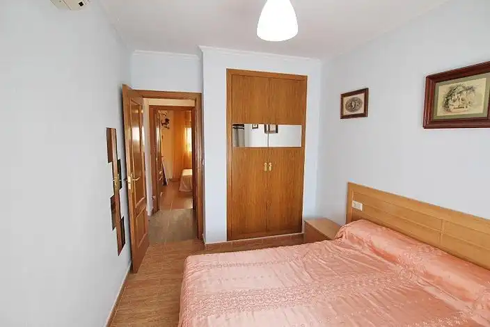 Habitación de Casa o chalet en venta en Guardamar del Segura con Aire acondicionado, Jardín privado y Terraza