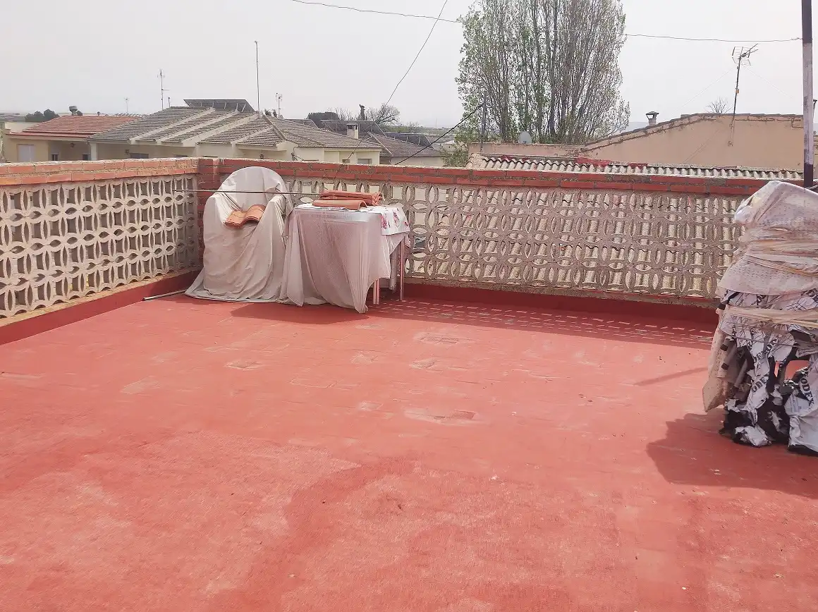 Terrasse von Wohnung zum Verkauf in Albatana mit Klimaanlage, Terrasse und Möbliert