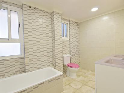 Bathroom of Flat for sale in Jerez de la Frontera  with Air Conditioner and Terrace