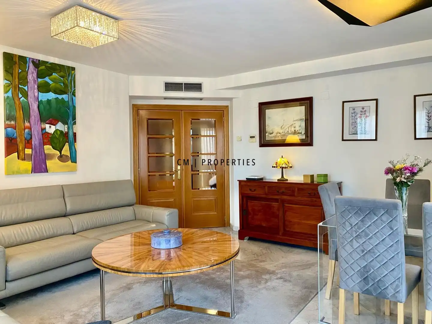 Sala d'estar de Pis de lloguer en Valencia amb Aire condicionat, Calefacció i Terrassa
