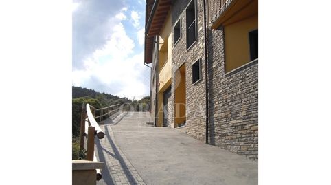 Foto 2 de Piso en venta en Montferrer i Castellbò, Lleida