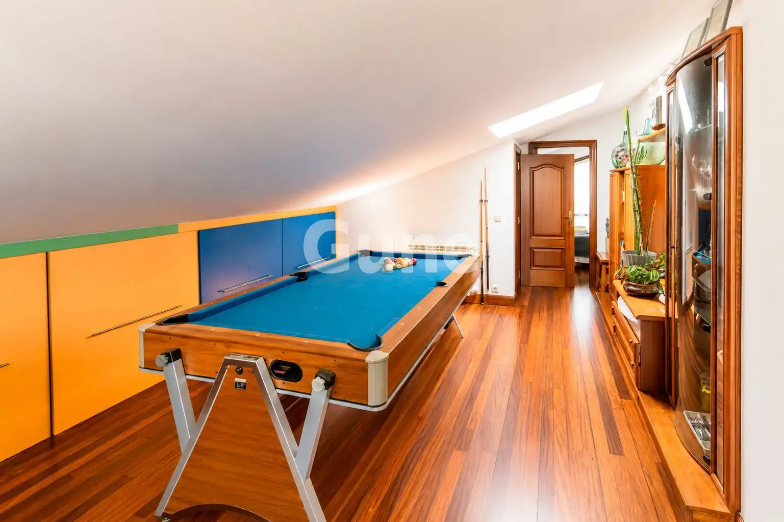 Casa adosada en venta en Orendain con Calefacción, Terraza y Trastero