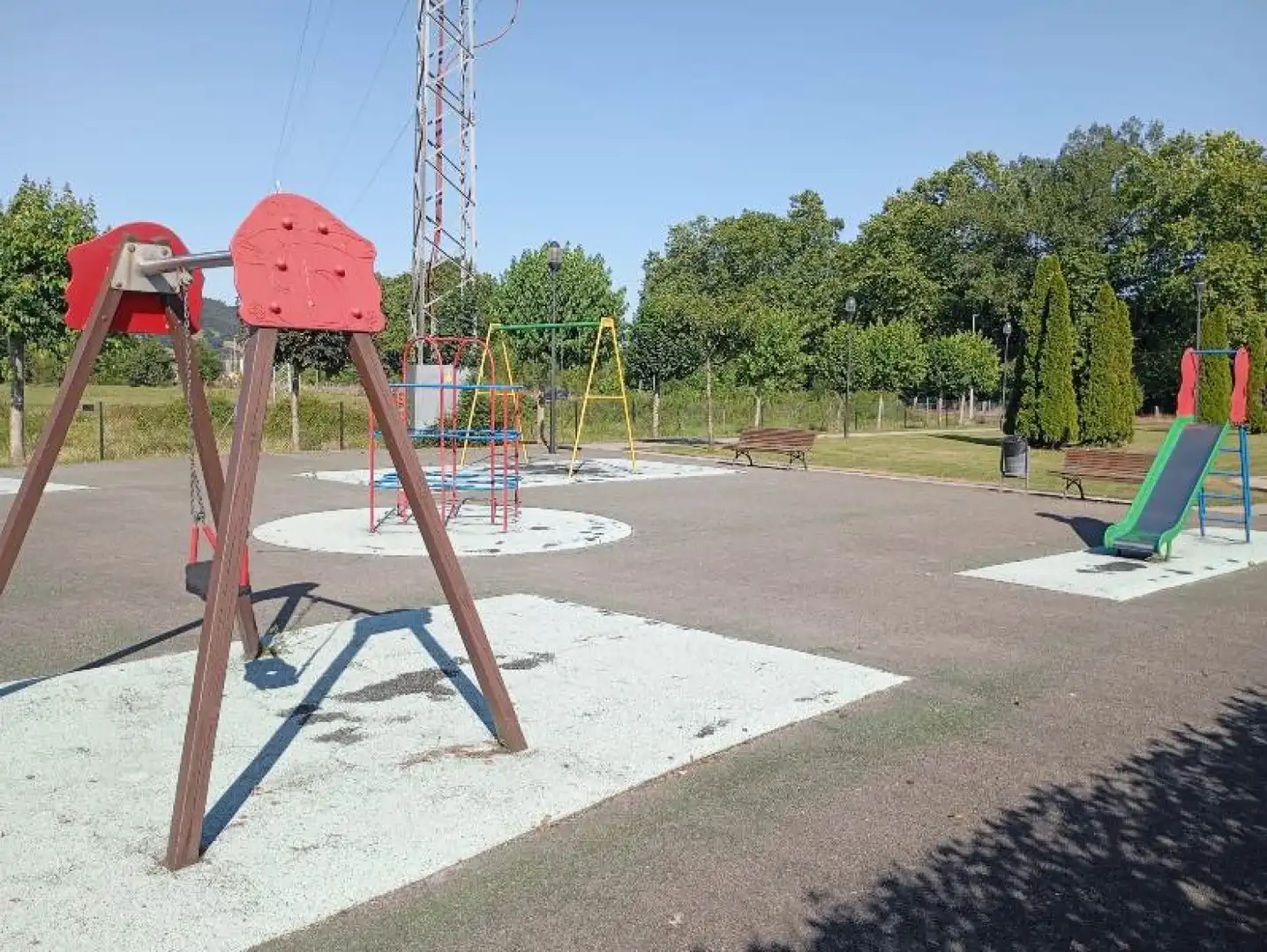 Aparcament de Pis en venda en Piélagos amb Calefacció, Jardí privat i Terrassa