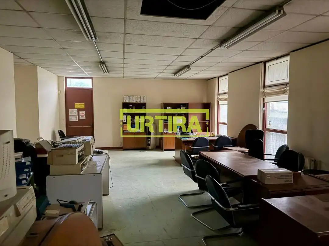 Büro zum Verkauf in Ama Kandida Hiribidea, 21, Andoain