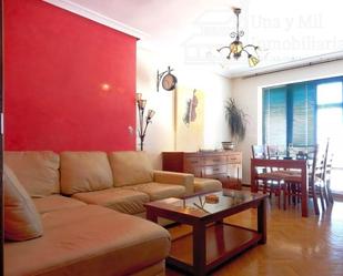 Living room of Flat for sale in Salamanca Capital  with Heating, Furnished and Balcony