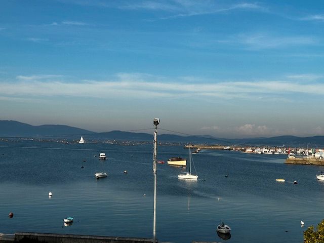 Vista exterior de Casa adosada en venda en A Illa de Arousa  amb Terrassa, Traster i Balcó