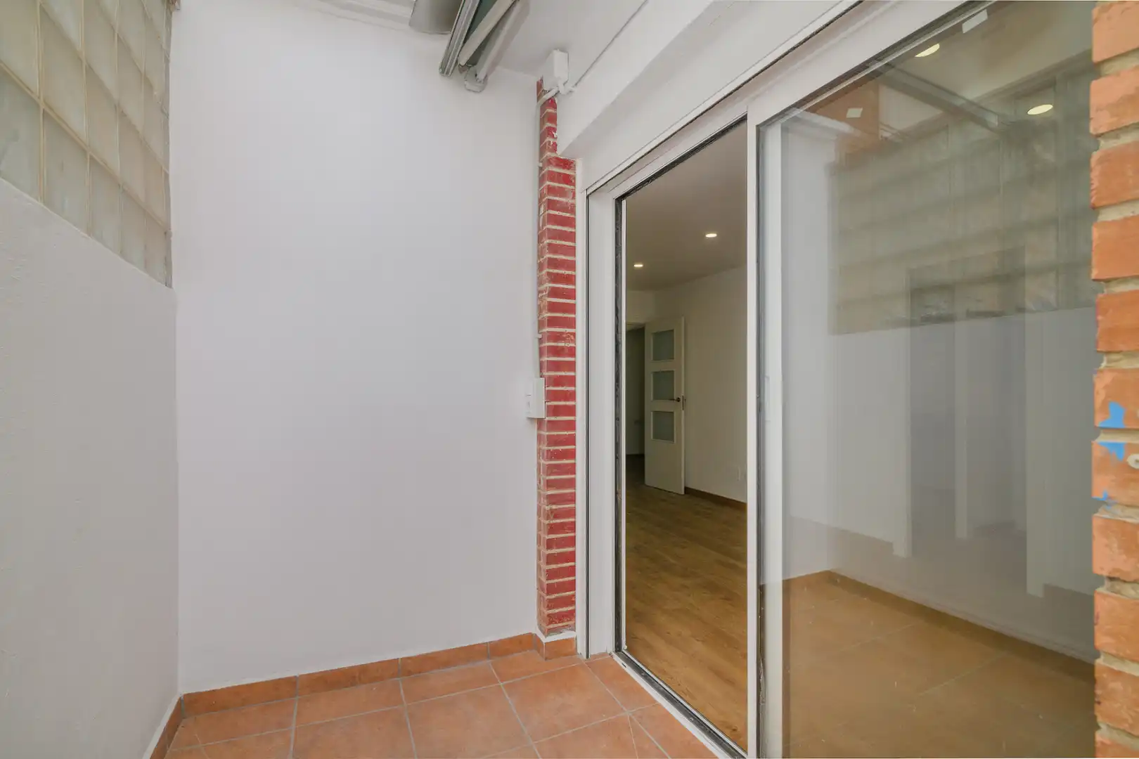 Flat with terrace for sale in Marianao, imagen 6