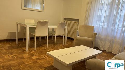 Foto 4 de Pis de lloguer a Yanguas y Miranda, 2º Ensanche, Navarra