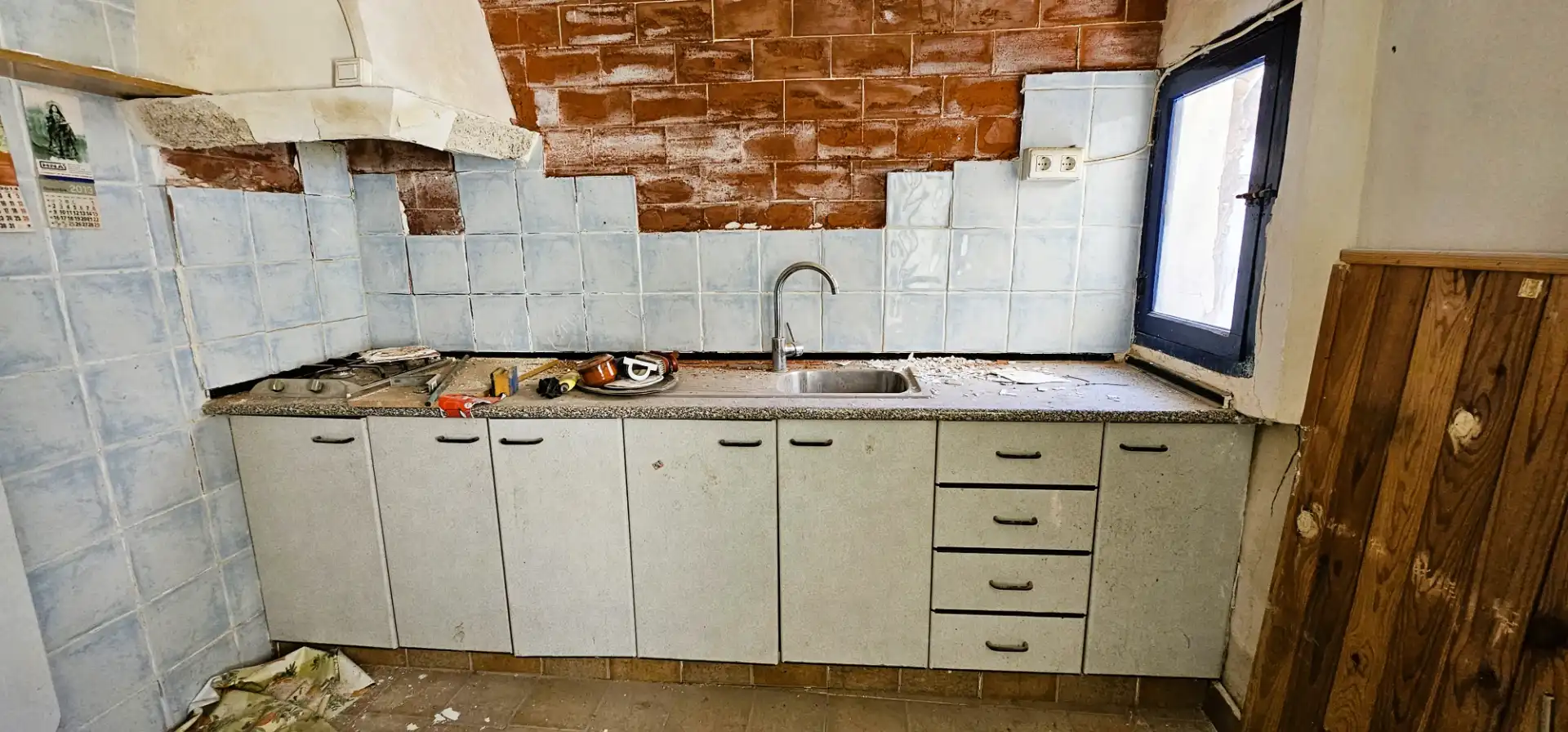 Küche von Einfamilien-Reihenhaus zum Verkauf in Totana mit Terrasse und Abstellraum