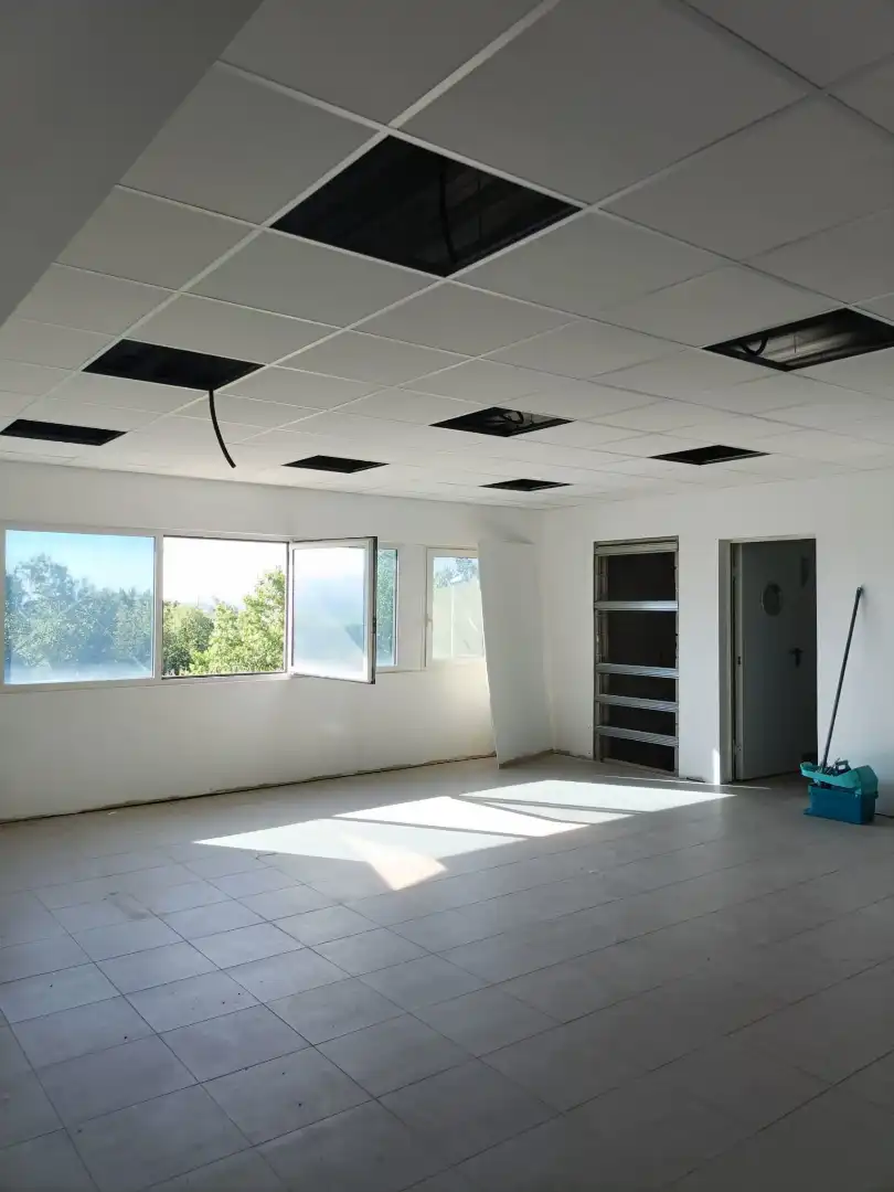 Büro zur Miete in Fornells de la Selva