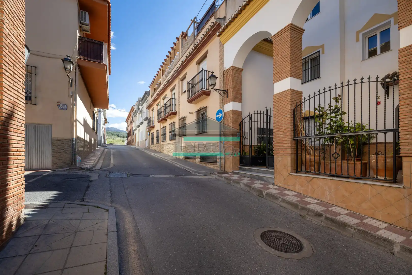Vista exterior de Pis en venda en La Zubia amb Aire condicionat, Calefacció i Balcó