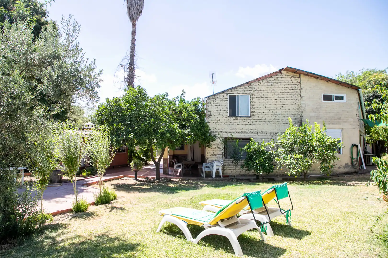 Jardí de Casa o xalet en venda en Castilleja de la Cuesta amb Aire condicionat, Calefacció i Jardí privat