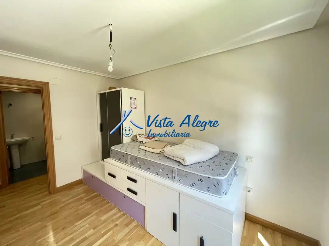 Bedroom of Apartments for rent in Haro  with Air Conditioner, Heating and Terrace